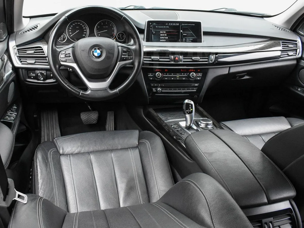 BMW X5  Image 5