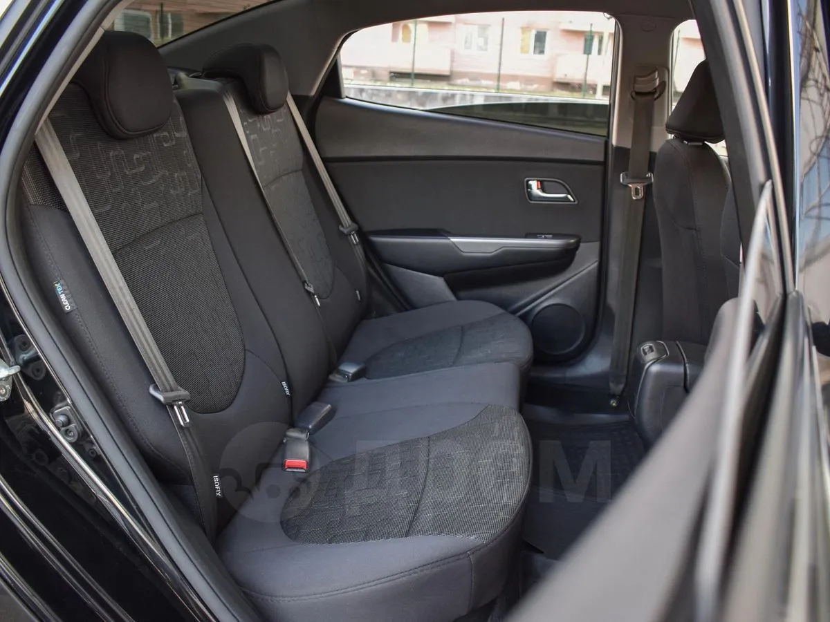 Kia Rio  Image 9