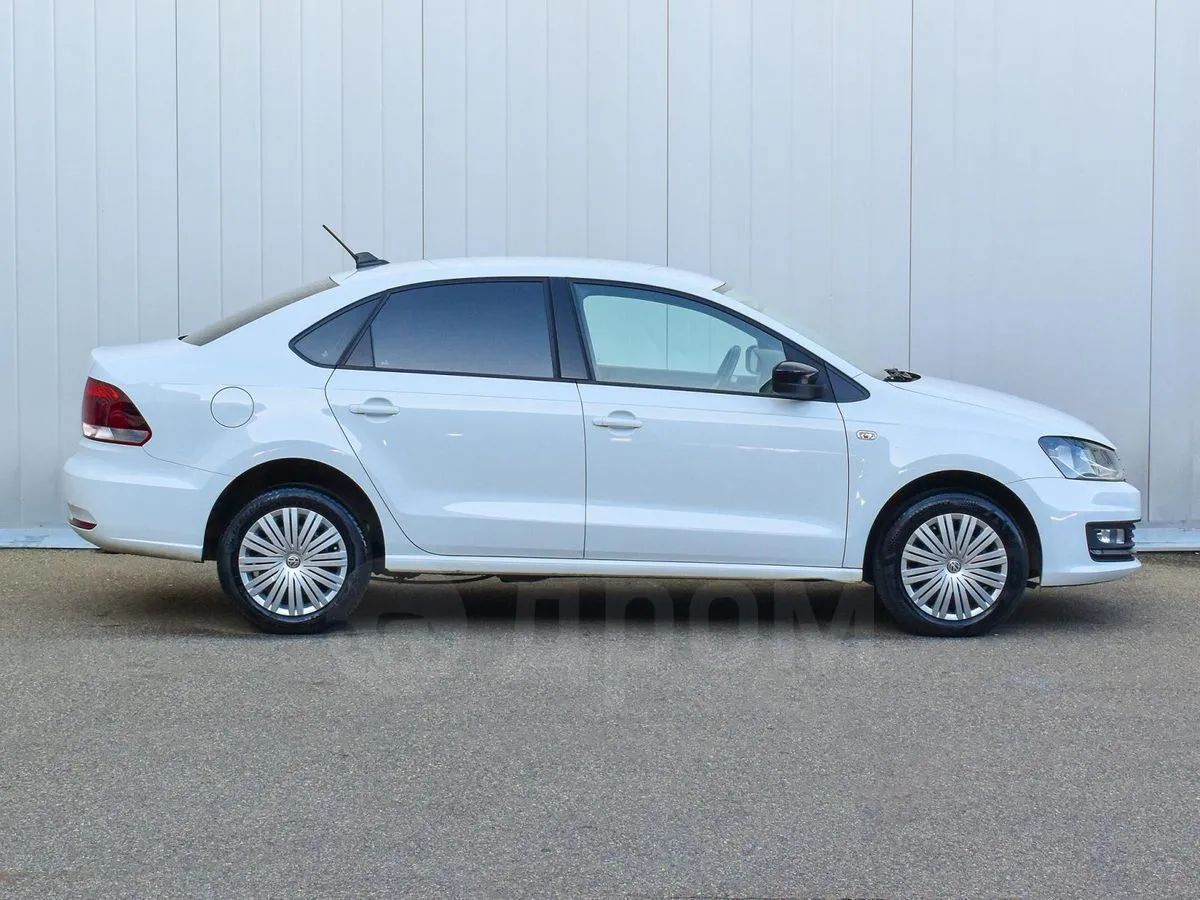 Volkswagen Polo  Image 8