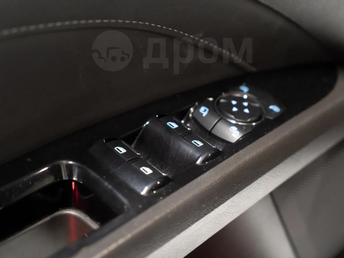 Ford Mondeo  Image 10