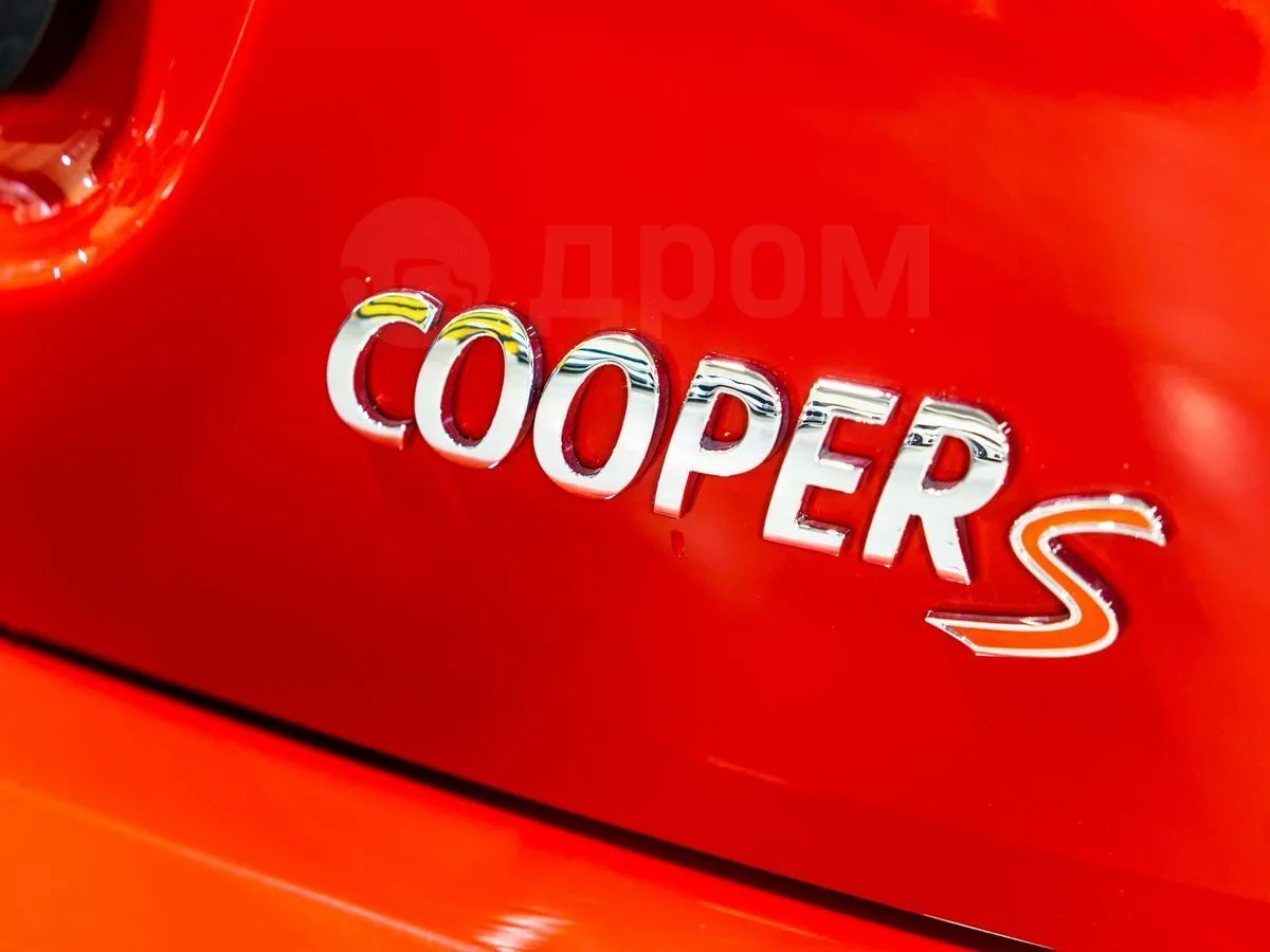 Mini Hatch  Image 10