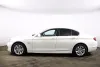 BMW 5-Series  Thumbnail 8