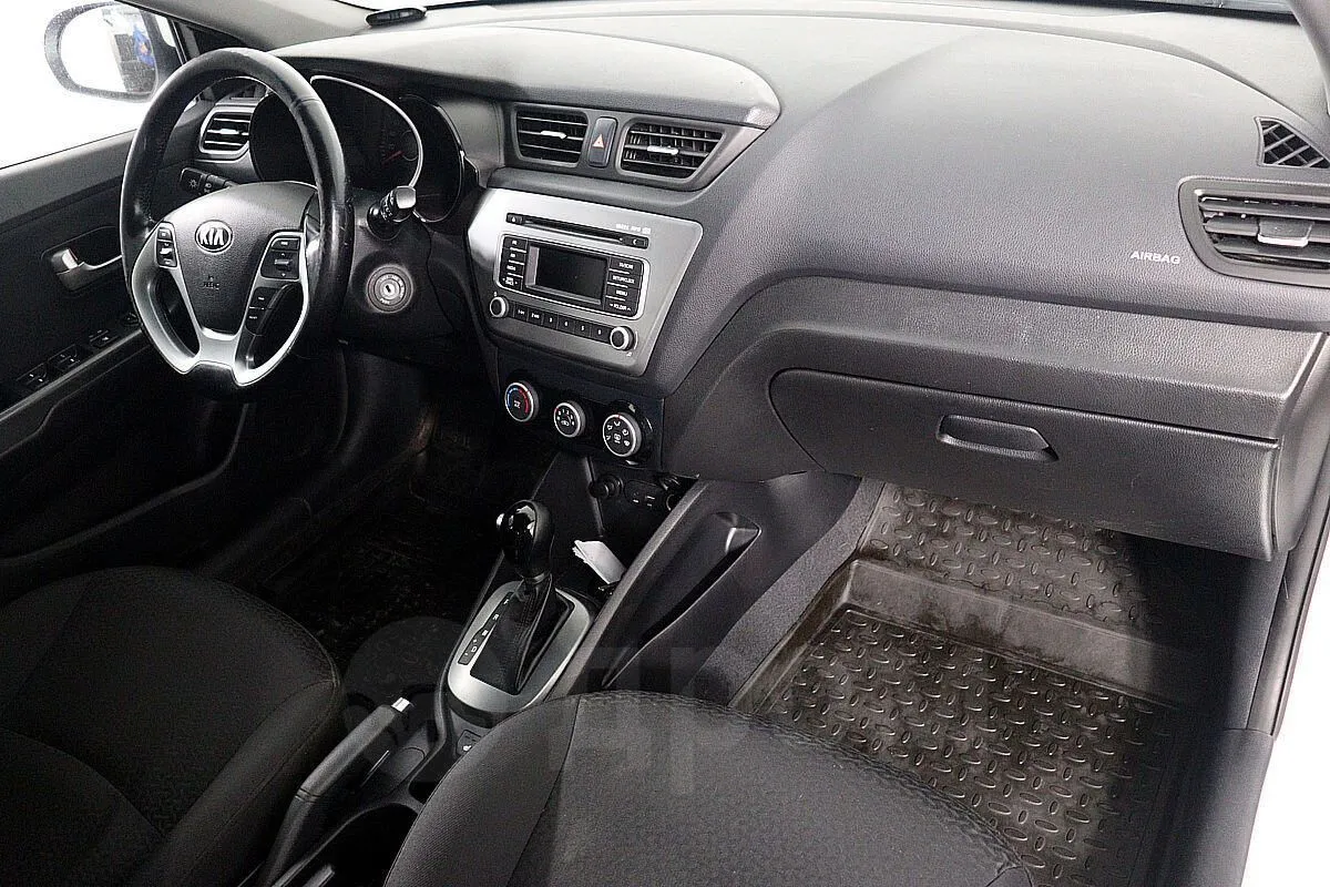 Kia Rio  Image 10