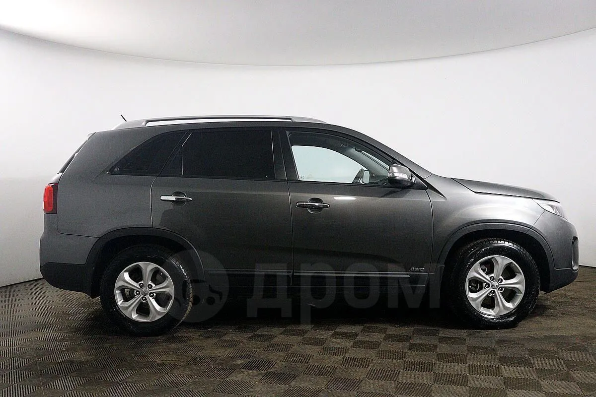 Kia Sorento  Image 4