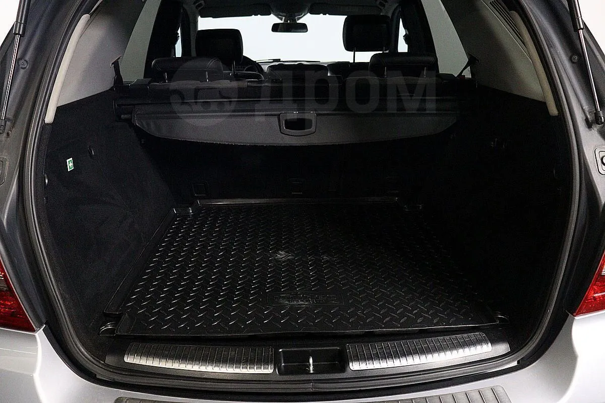 Mercedes-Benz M-Class ML 280 CDI AT 4MATIC Image 9