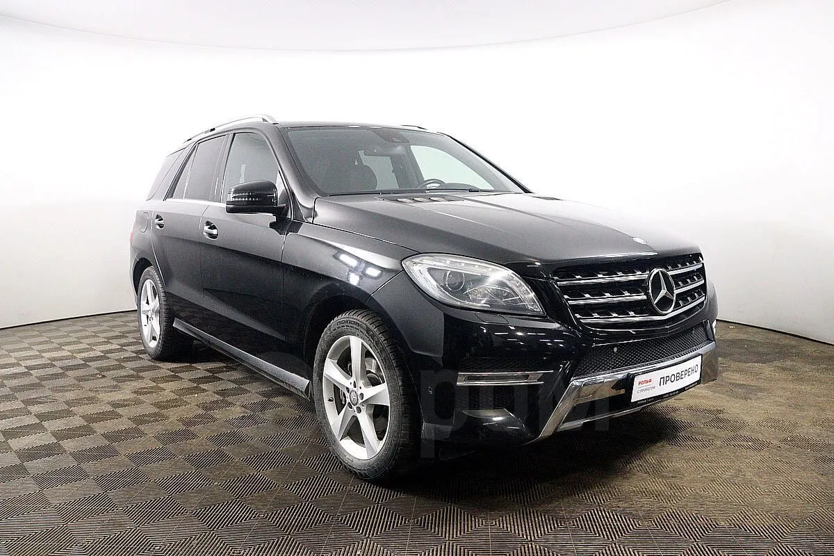 Mercedes-Benz M-Class  Image 3