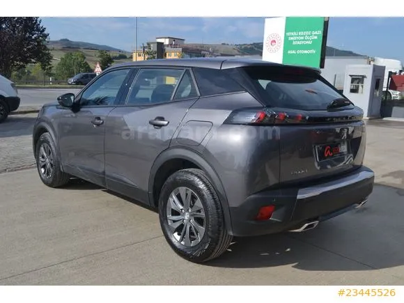 Peugeot 2008 1.2 PureTech Active Prime Image 9