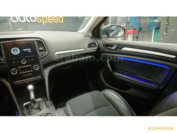 Renault Megane 1.5 Blue DCI Icon Image 9