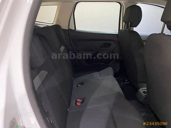 Dacia Duster 1.5 BlueDCI Comfort Image 9