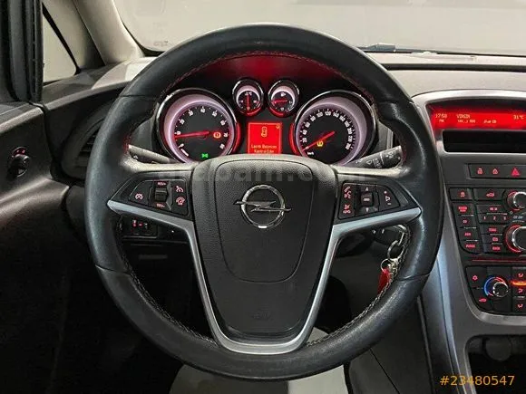 Opel Astra 1.4 T Edition Plus Image 10