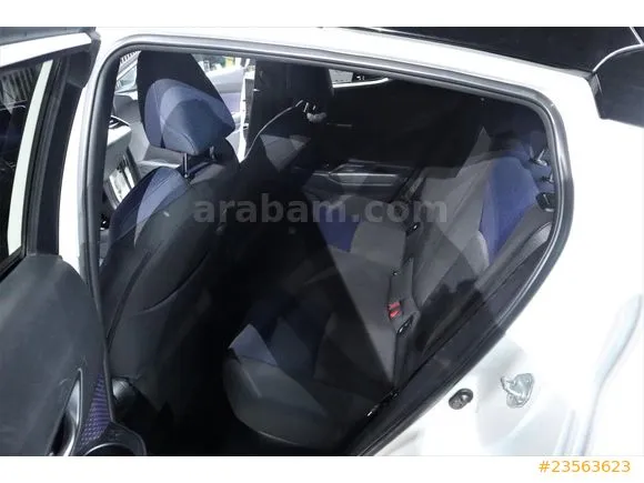 Toyota C-HR 1.8 Hybrid Dynamic Image 10