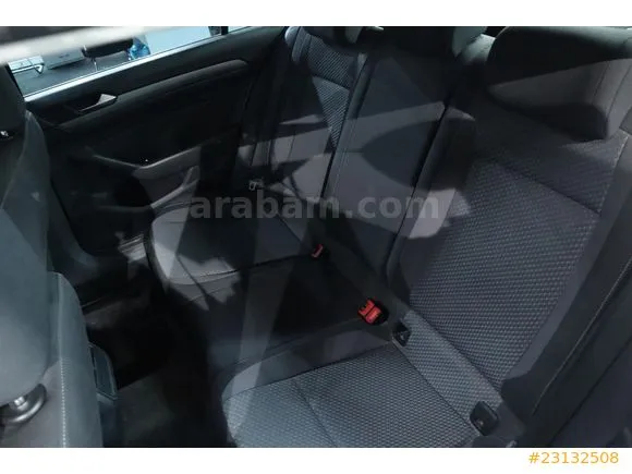 Volkswagen Passat 1.6 TDi BlueMotion Trendline Image 10