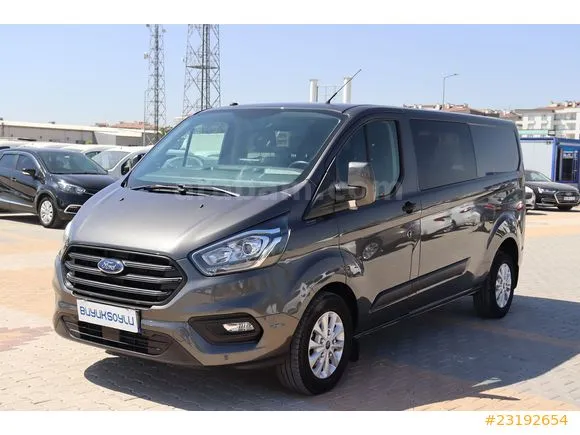 Ford Transit Custom 320 L Deluxe Image 1