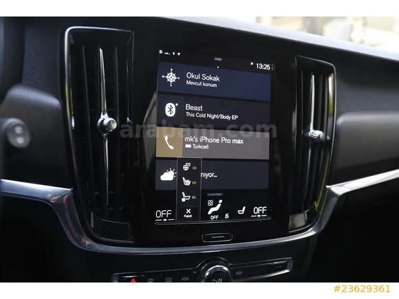 Volvo V90 Cross Country 2.0 D D5 Pro Image 10