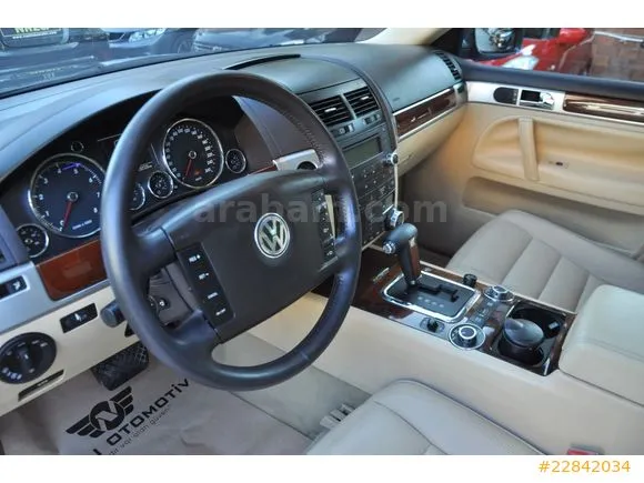 Volkswagen Touareg 3.2 V6 Image 9