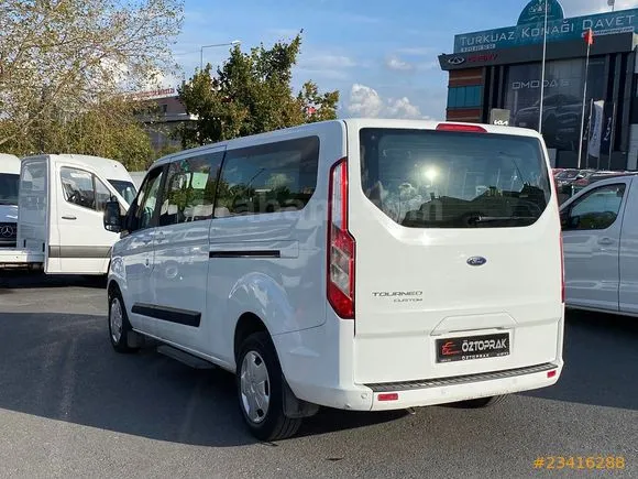 Ford Tourneo Custom 2.0 EcoBlue 320 L Trend Image 9